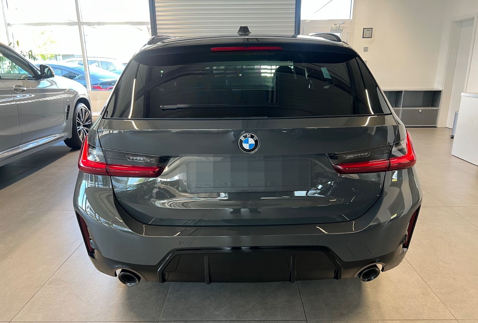 BMW 320 d Touring xDrive M Sport foto 4