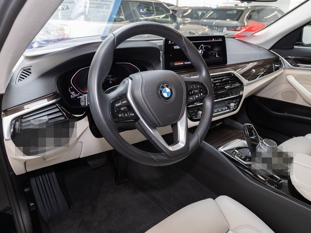 BMW 530xd rive HUD RFK NAVI Standh. LED Laser DAB foto 4