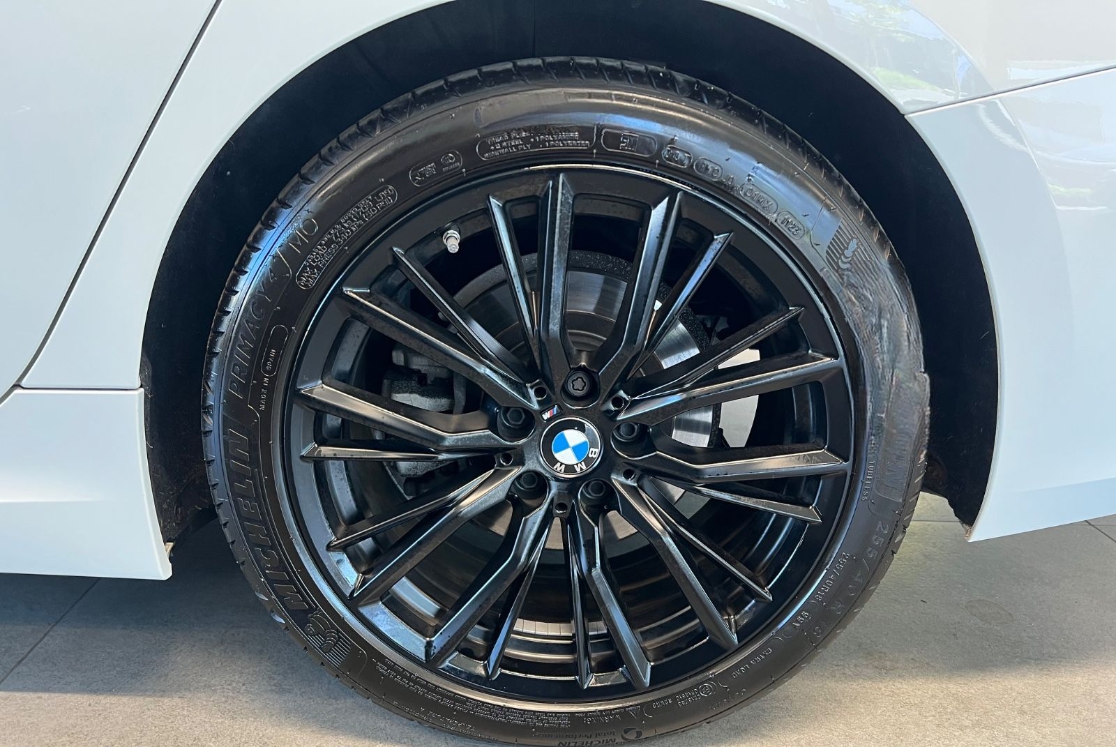 BMW 320 d xDrive M Sport foto 13