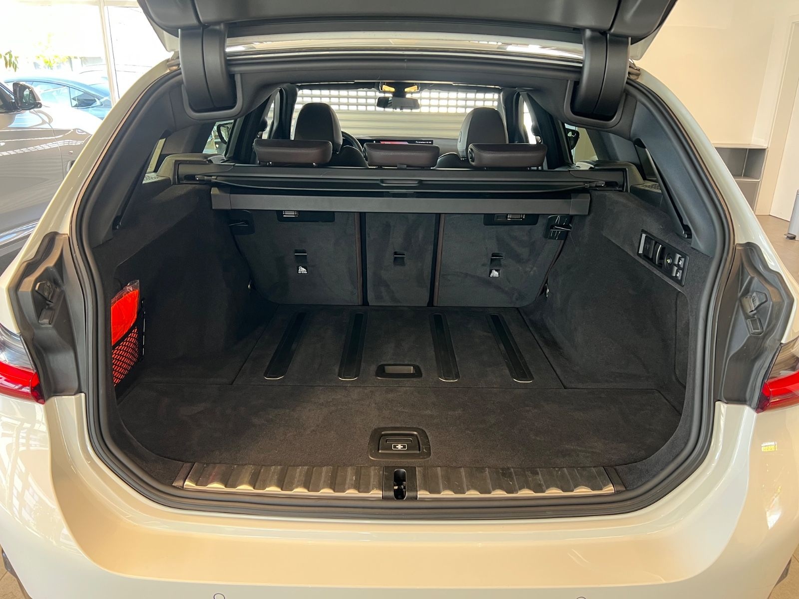 BMW 320 d xDrive M Sport foto 24