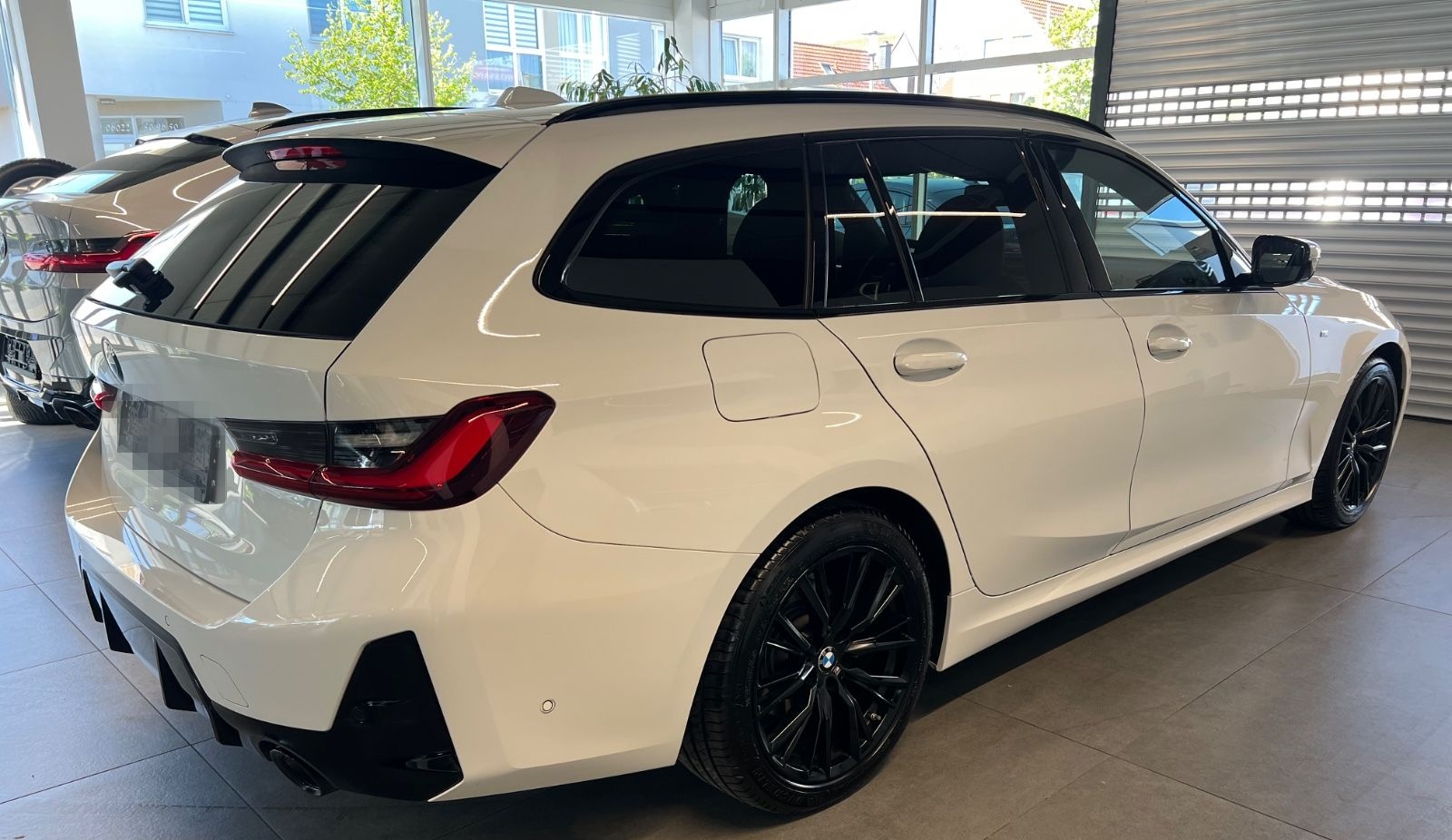 BMW 320 d xDrive M Sport foto 4