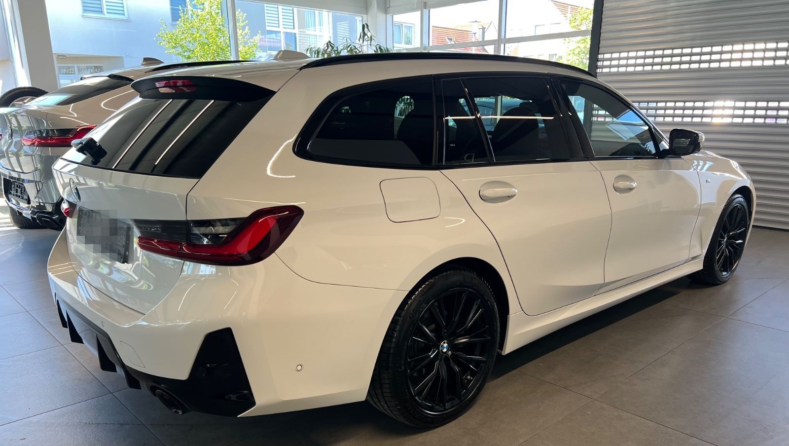 BMW 320 d xDrive M Sport foto 5