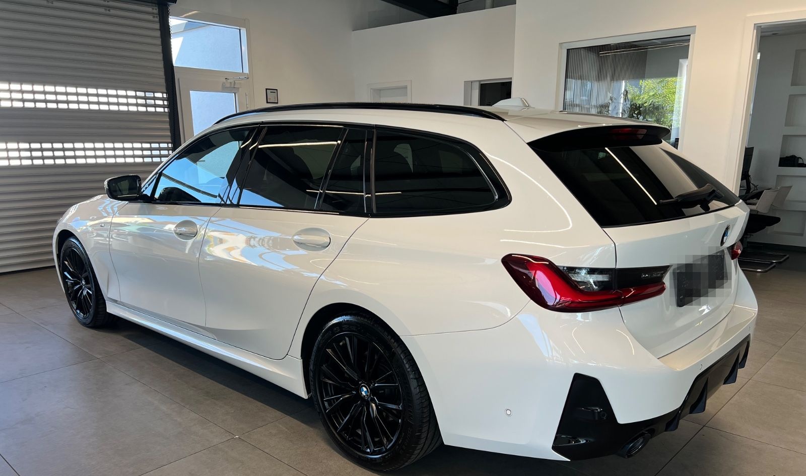 BMW 320 d xDrive M Sport foto 7