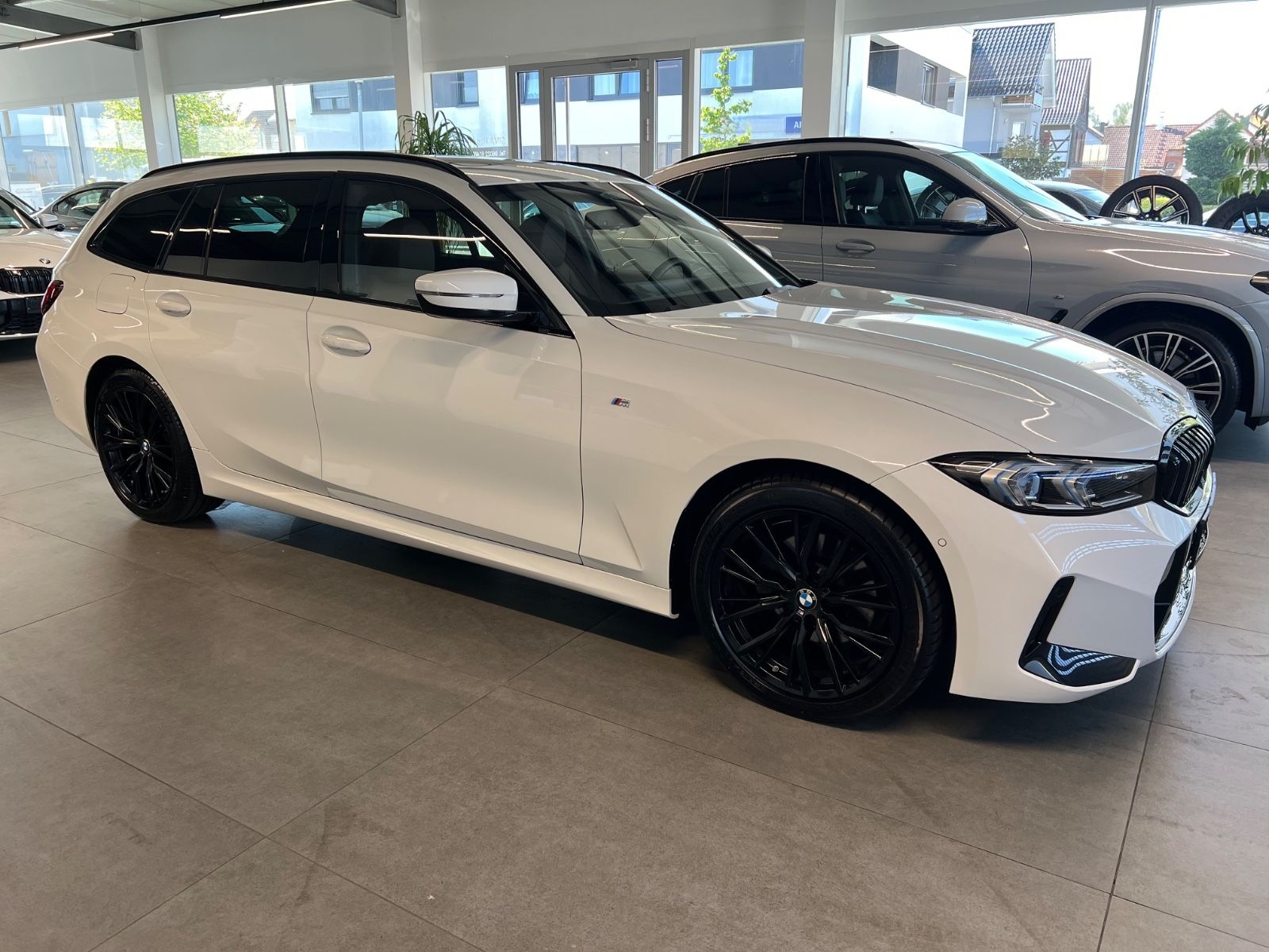 BMW 320 d xDrive M Sport foto 10