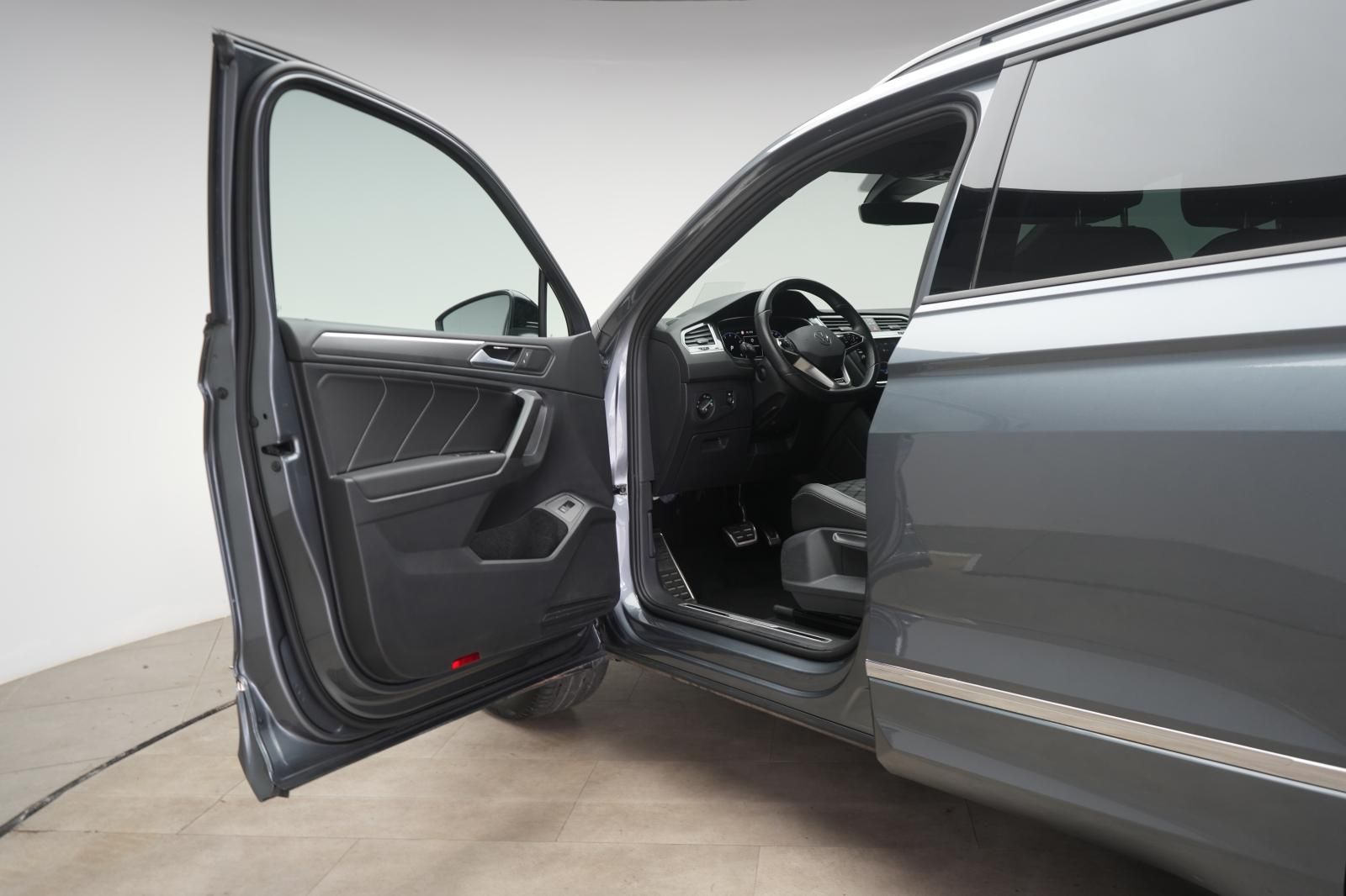 Volkswagen Tiguan Allspace 2.0 TSI 4Motion DSG R-Line ACC/K foto 11