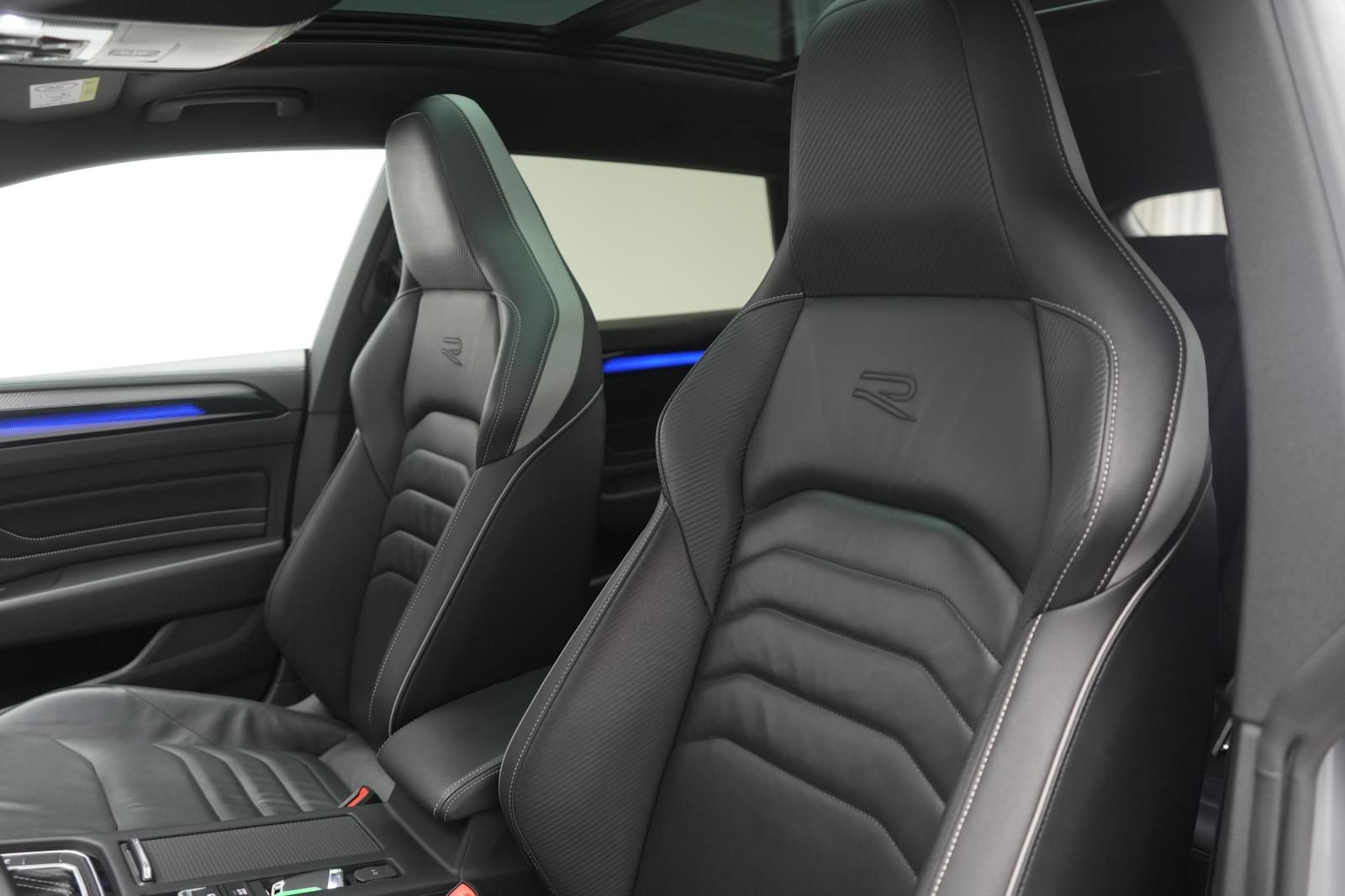 Volkswagen Arteon Shooting Brake 2.0 TDI 4Motion DSG R-Line foto 9