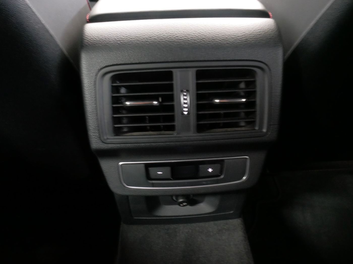 Audi Q5 50 TFSI e quattro S tro. S line LED AHK virt. foto 14