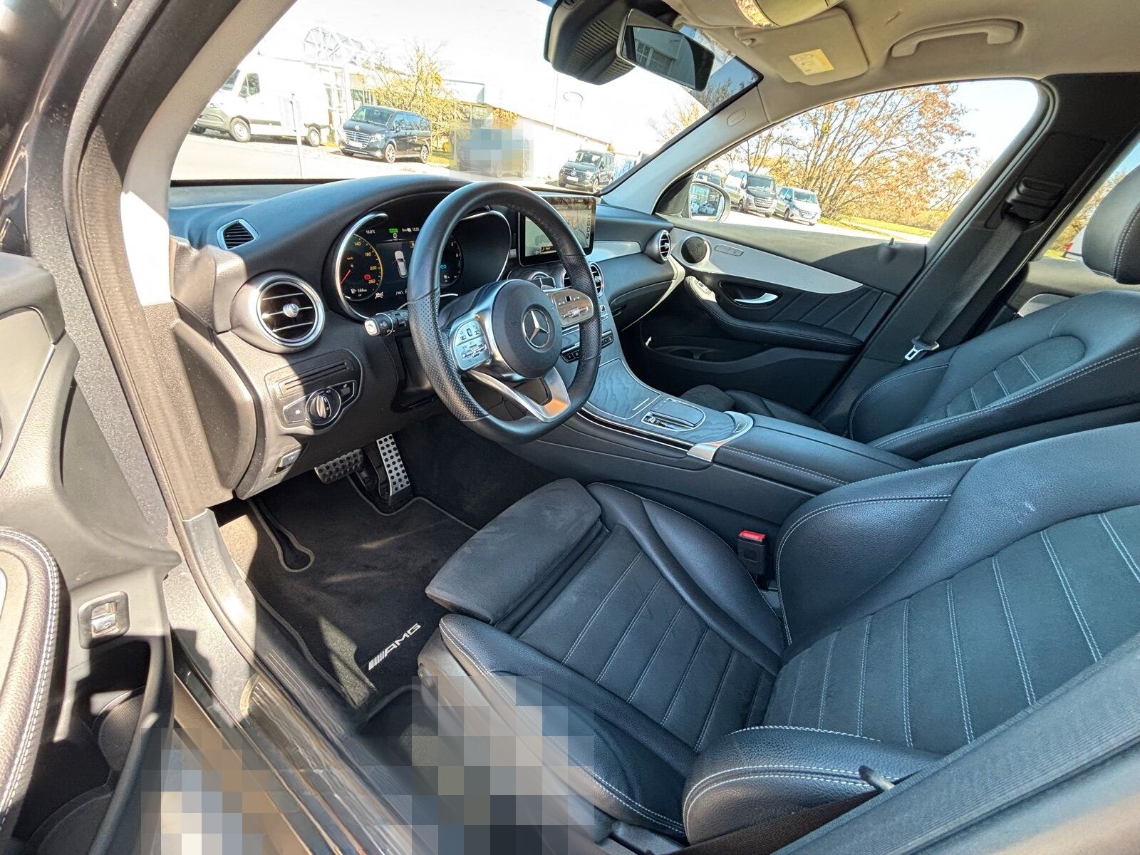 Mercedes-Benz GLC 300 de 4M +AMG+AHK+KeyGo+Distr+CarPlay+RüKa+ foto 13