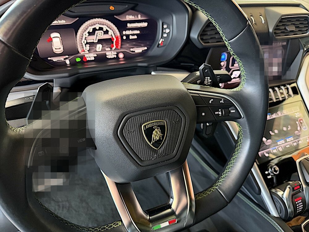 Lamborghini Urus Pano Style Paket foto 14
