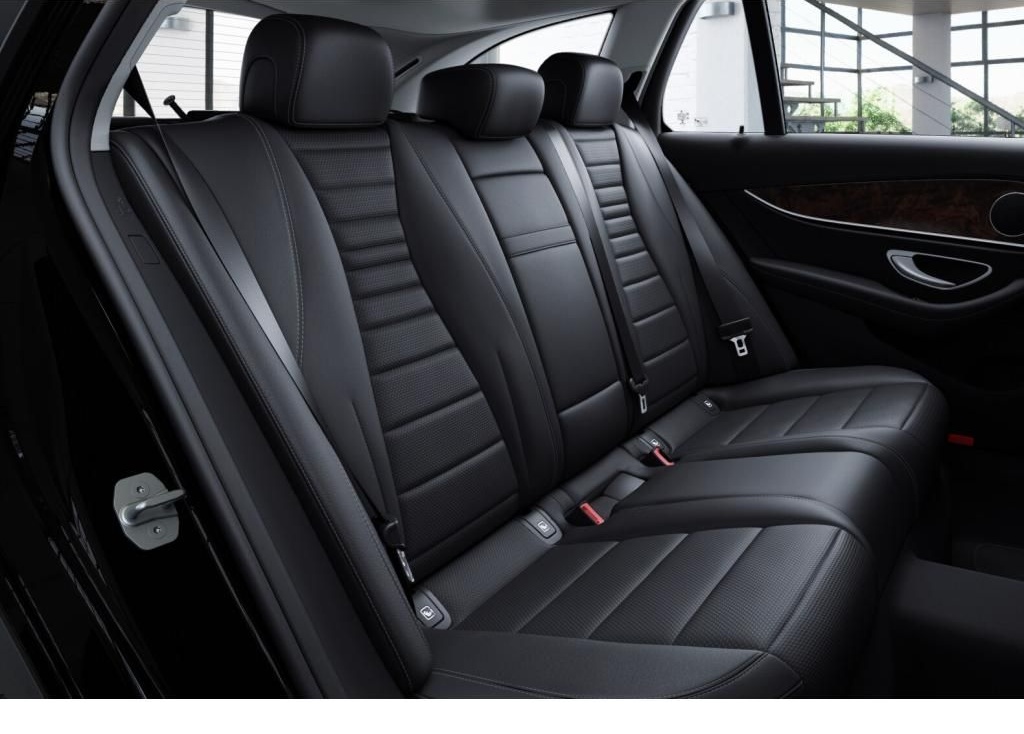 Mercedes-Benz E 220 d 4M T All-Terrain AHK+PANO+DISTRO+LED+19" foto 9