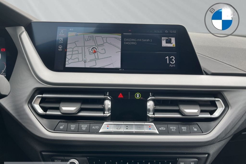BMW 116 d 5-Türer LC Prof Tempomat LED PDC DAB SHZ foto 11