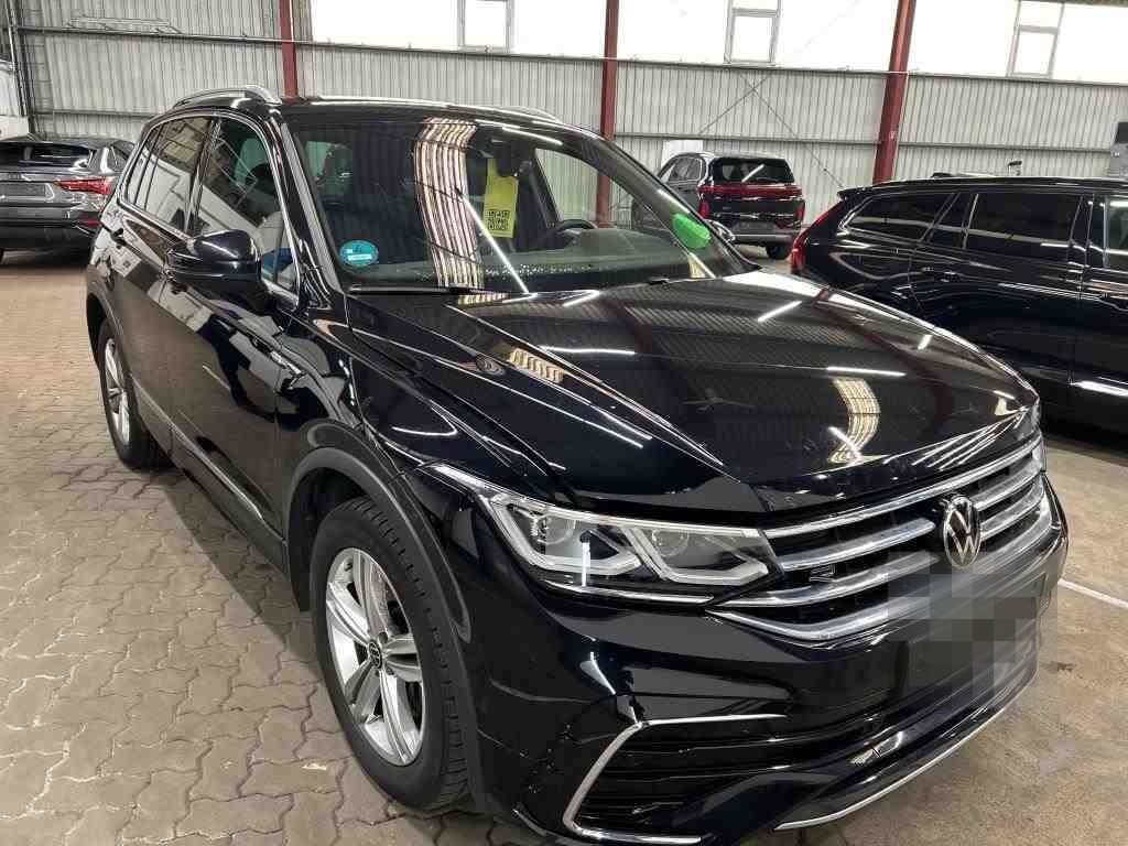 Volkswagen Tiguan 2.0 TSI 4Motion R-Line Matrix/Kam/AHK/SHZ foto 2
