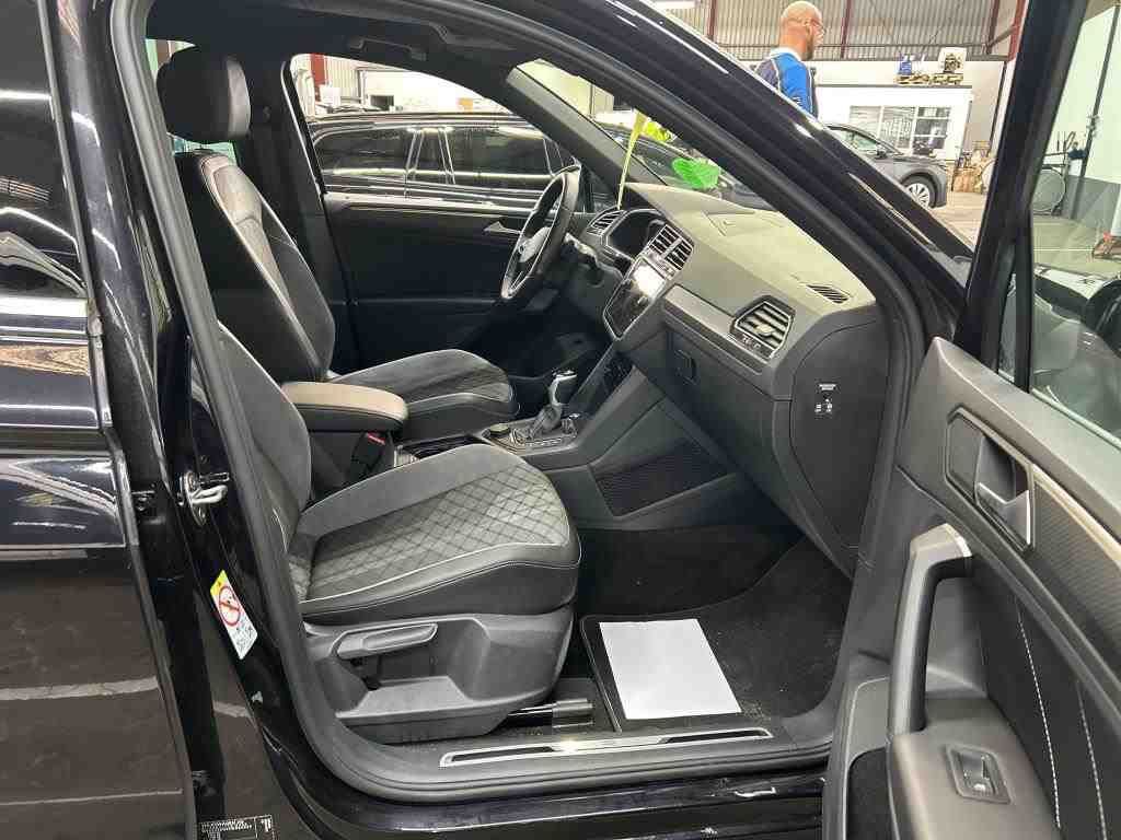 Volkswagen Tiguan 2.0 TSI 4Motion R-Line Matrix/Kam/AHK/SHZ foto 5