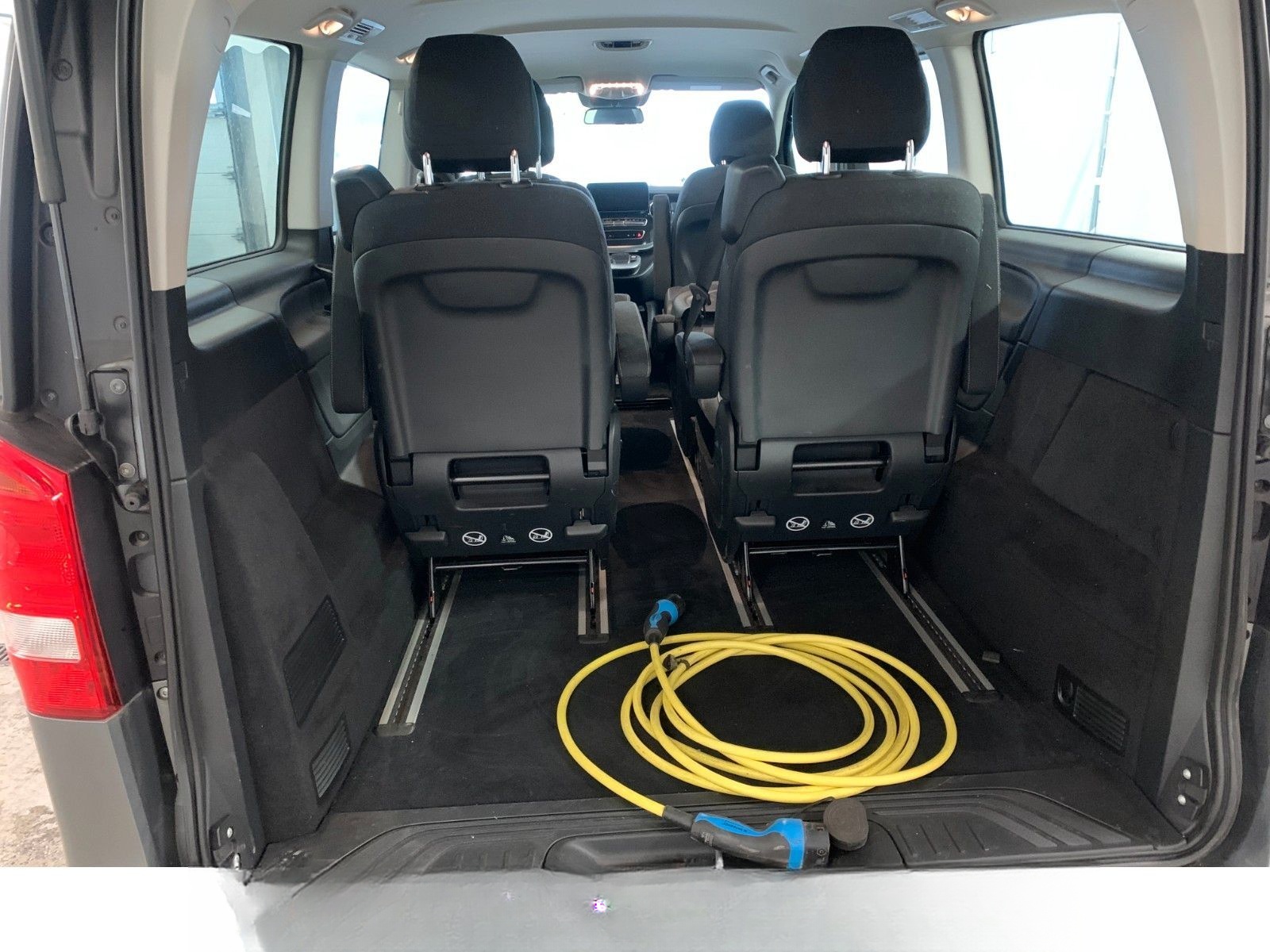 Mercedes-Benz EQV 300 Lang|Distronic|360°-Kamera|Navi|6-Sitzer foto 6