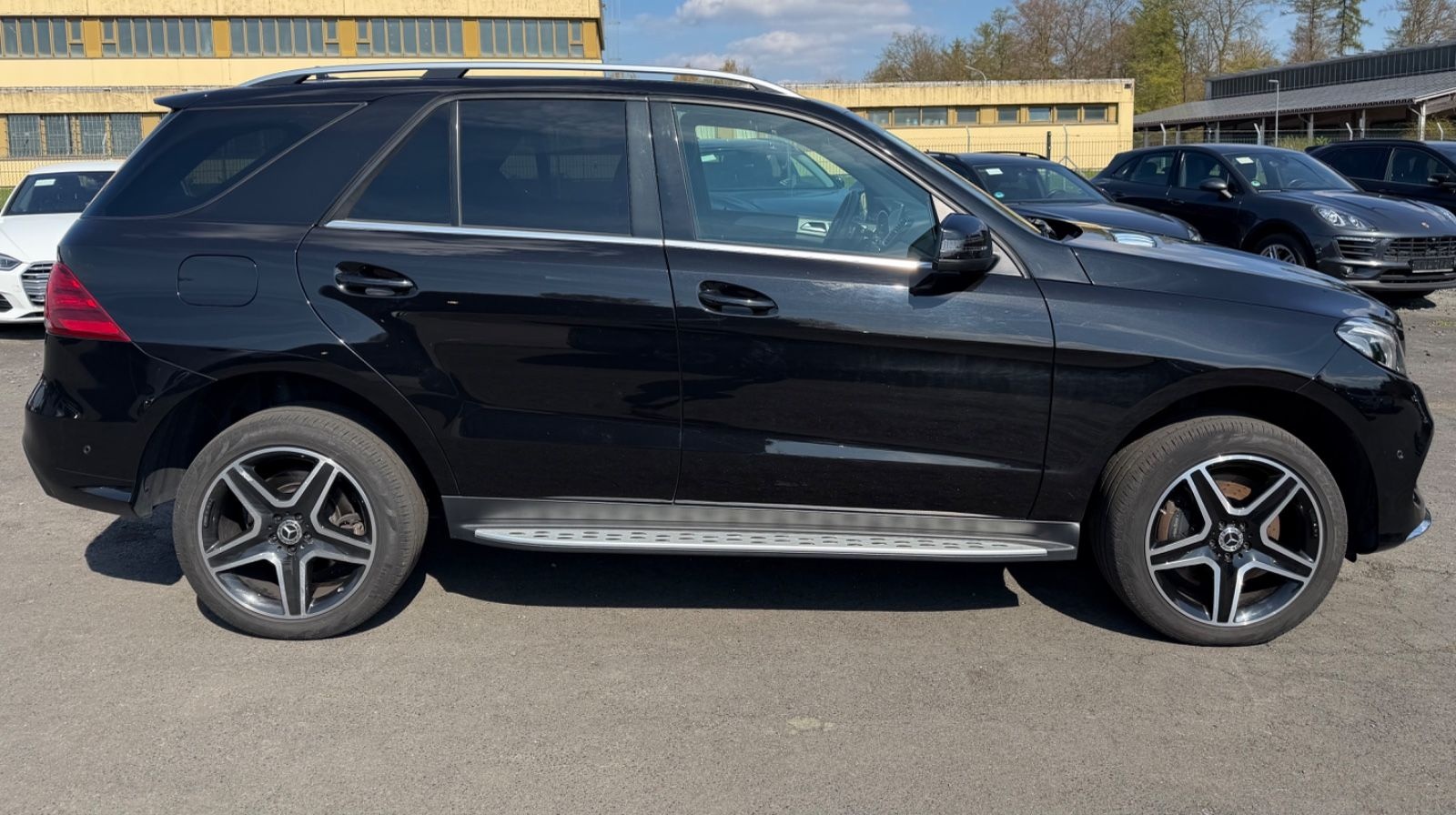 Mercedes-Benz GLE 350 d 4Matic AMG Standheizung 360* AHK 20` foto 4