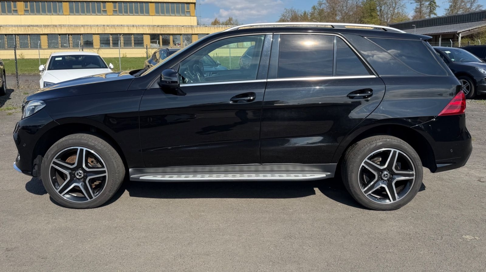 Mercedes-Benz GLE 350 d 4Matic AMG Standheizung 360* AHK 20` foto 8