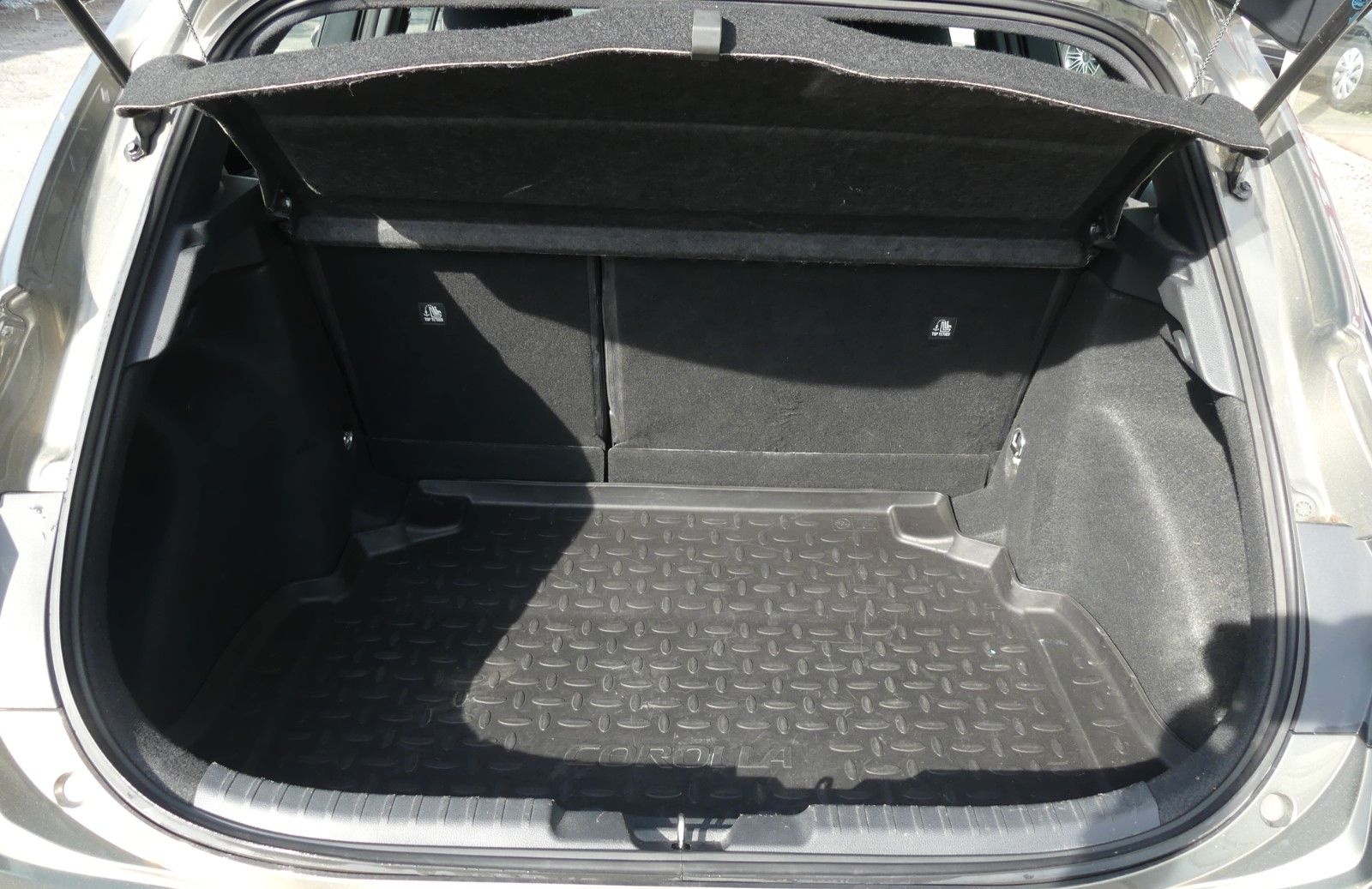 Toyota Corolla 1.8 HYBRID  ACTIVE Automatik foto 14