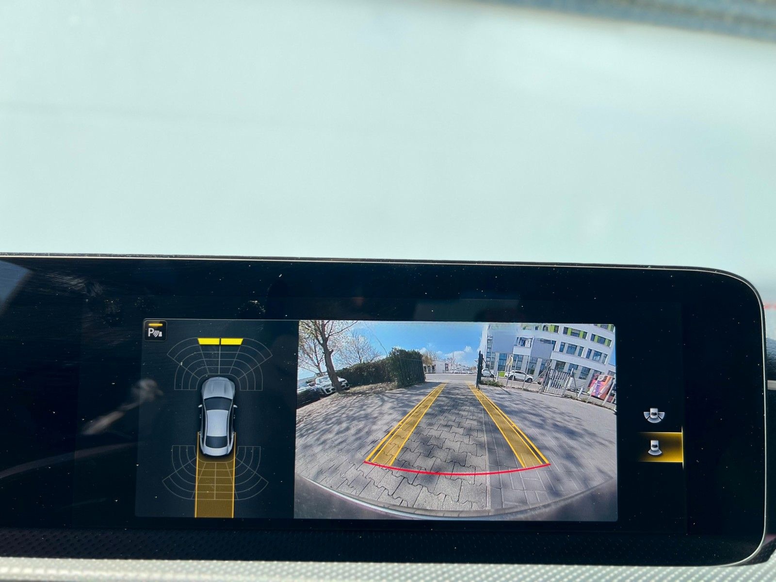 Mercedes-Benz CLA 35 AMG 4Matic Pano RFK SHZ MBEAM 19LM NightP foto 21