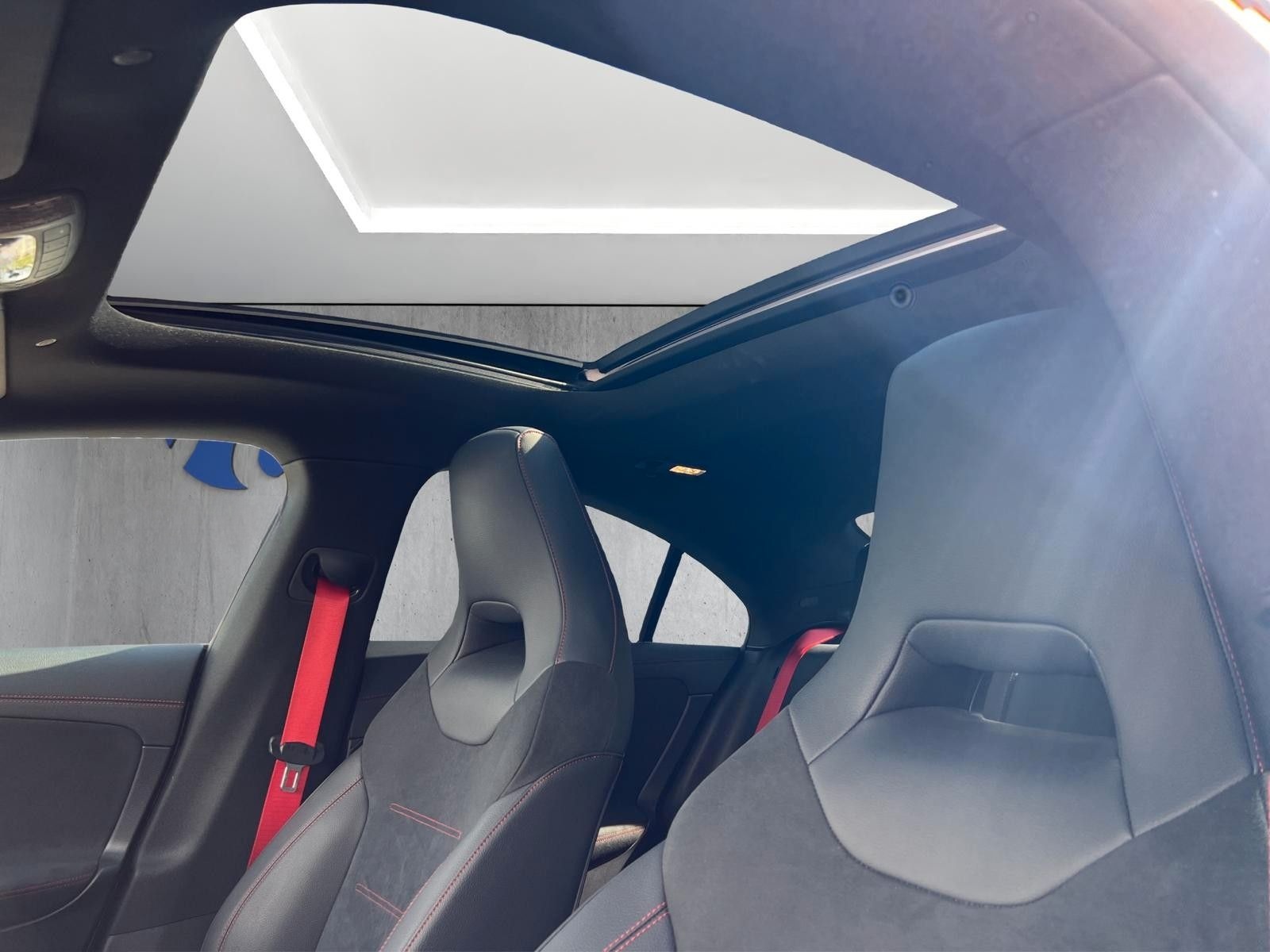 Mercedes-Benz CLA 35 AMG 4Matic Pano RFK SHZ MBEAM 19LM NightP foto 10