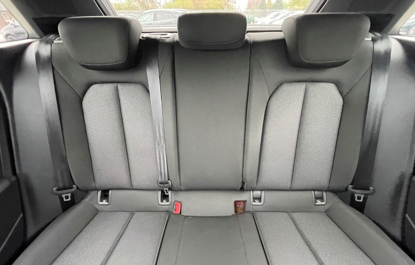 Audi A3 Sportback 35 TFSI advanced Sitzheizung foto 11