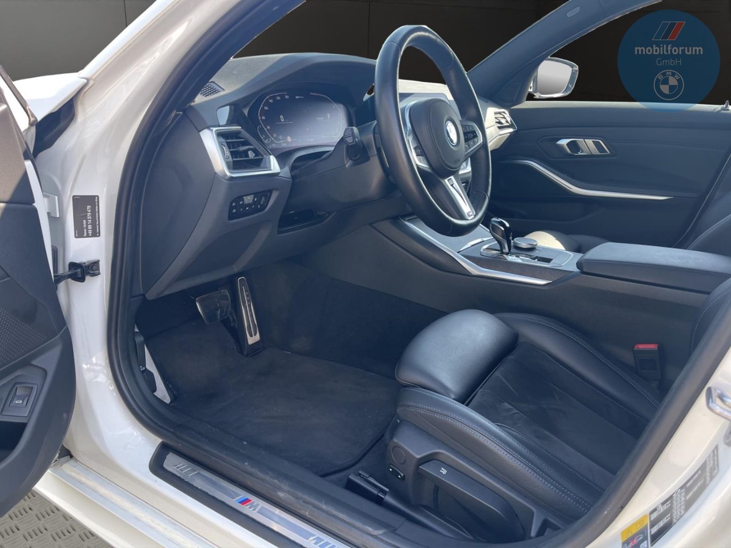BMW 330 e xDrive M-Sport Panorama 360Kamera LenkradH foto 17