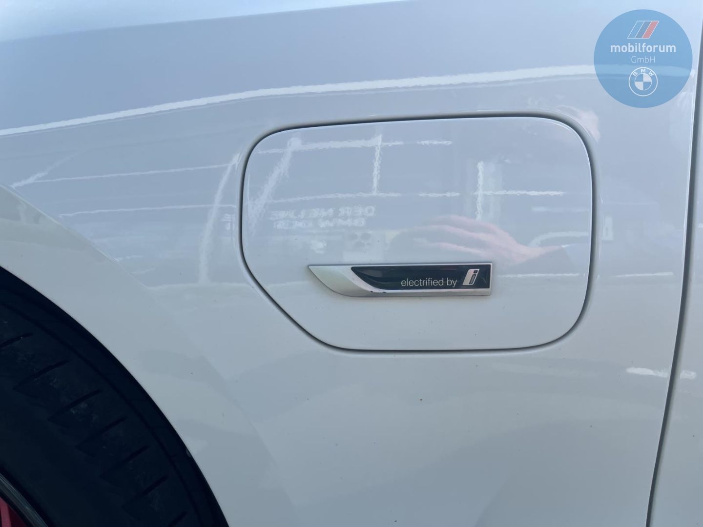 BMW 330 e xDrive M-Sport Panorama 360Kamera LenkradH foto 25