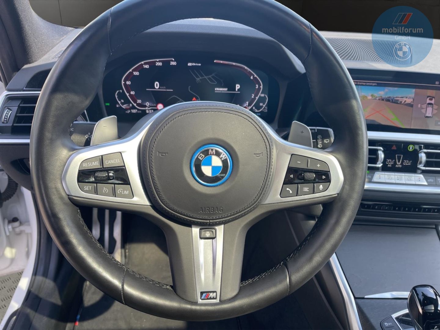 BMW 330 e xDrive M-Sport Panorama 360Kamera LenkradH foto 7