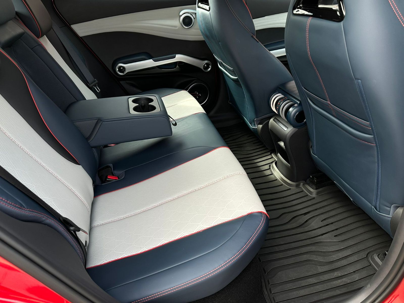 BYD ATTO 3 Atto 3 150 kW Design SOH 96,8 foto 19