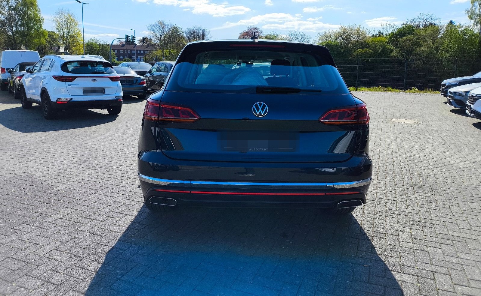 Volkswagen Touareg Elegance 4Motion,1 HD,LEDER,AHK,NAVI foto 6