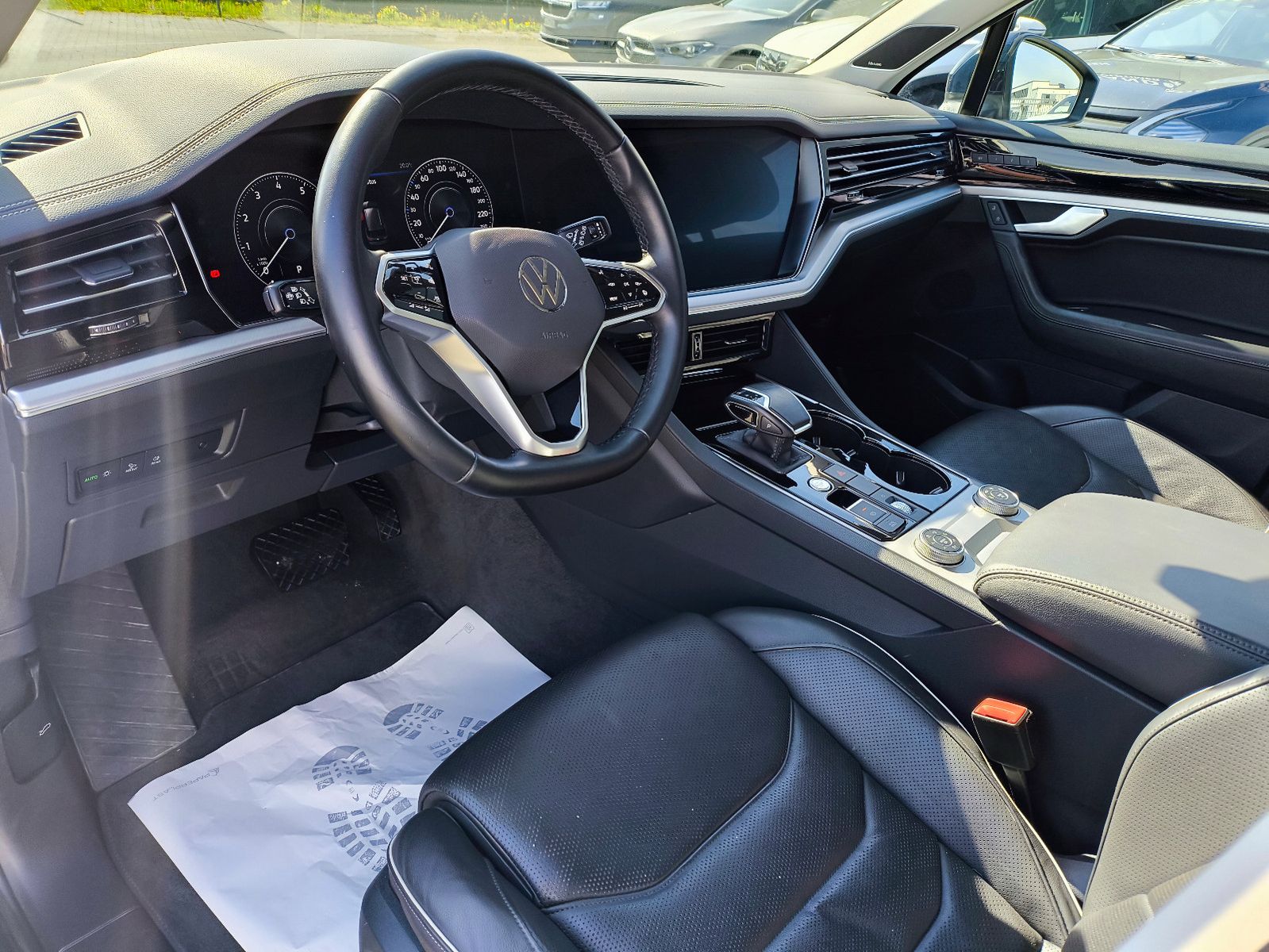 Volkswagen Touareg Elegance 4Motion,1 HD,LEDER,AHK,NAVI foto 9