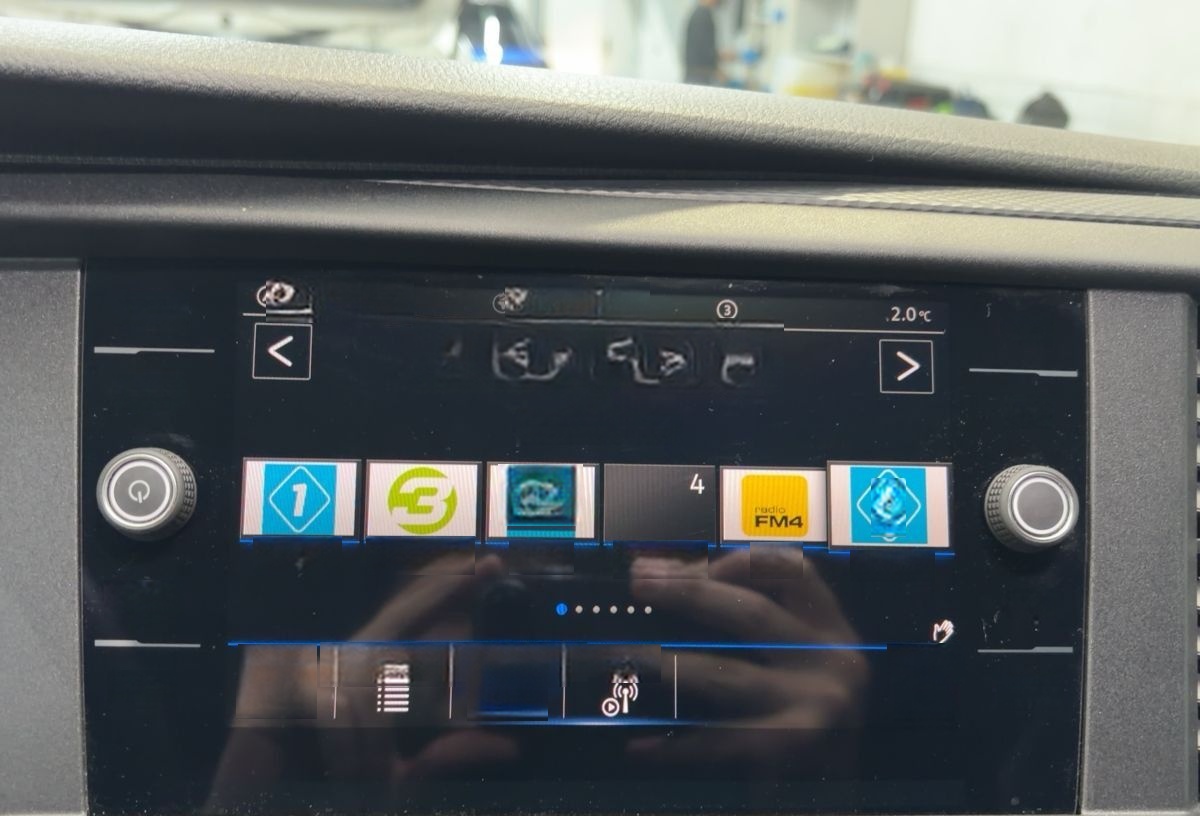 Volkswagen T6.1 Kombi 2.0 TDI 4M 8-Sitze Navi Parkp. Tempo foto 13