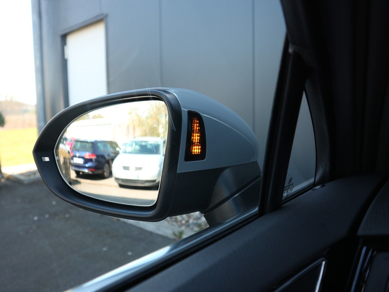 Volkswagen Passat Variant GTE/MATRIX/AHK/IQDRIVE/El.KLAPPE foto 23