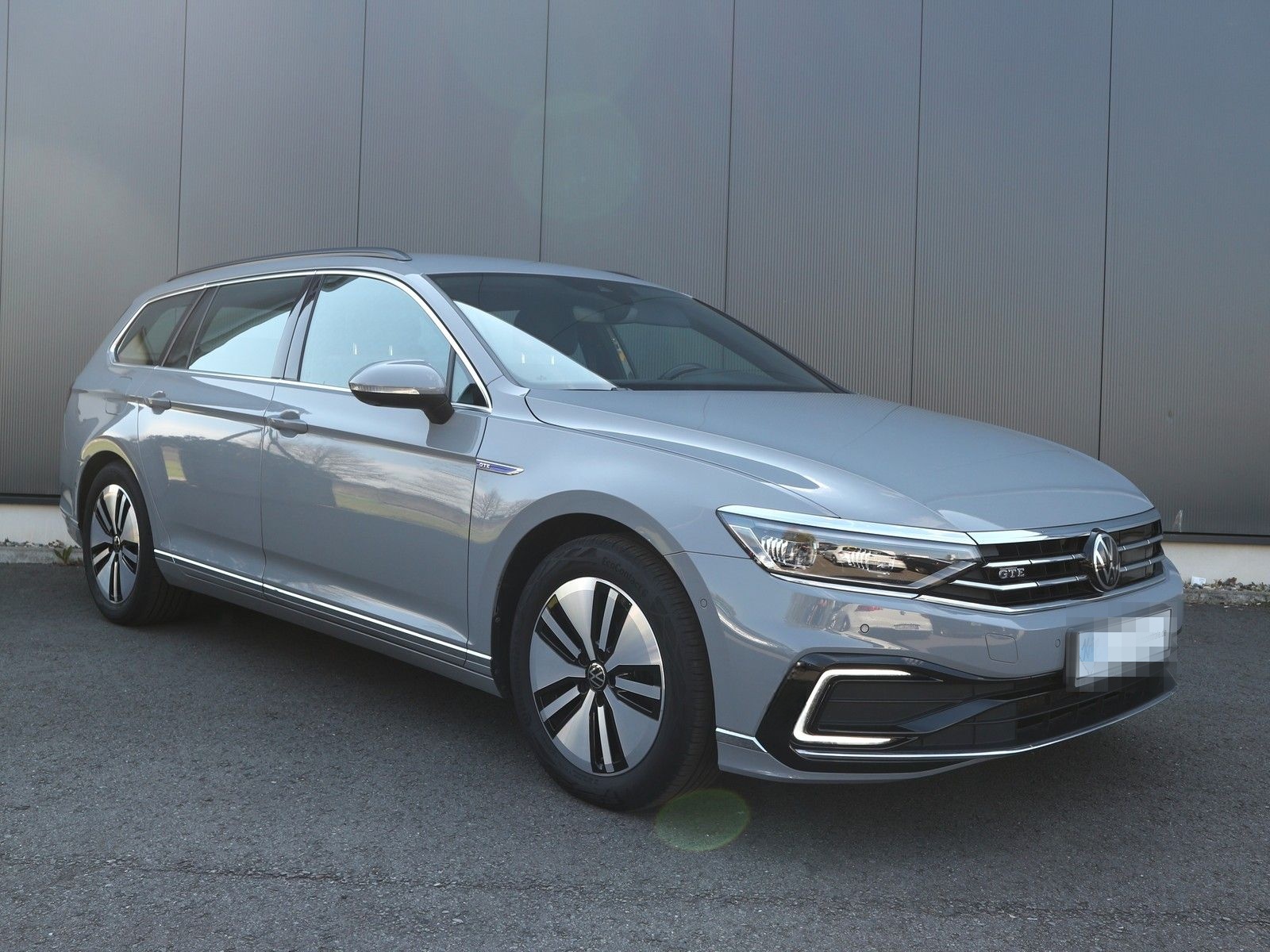 Volkswagen Passat Variant GTE/MATRIX/AHK/IQDRIVE/El.KLAPPE foto 4