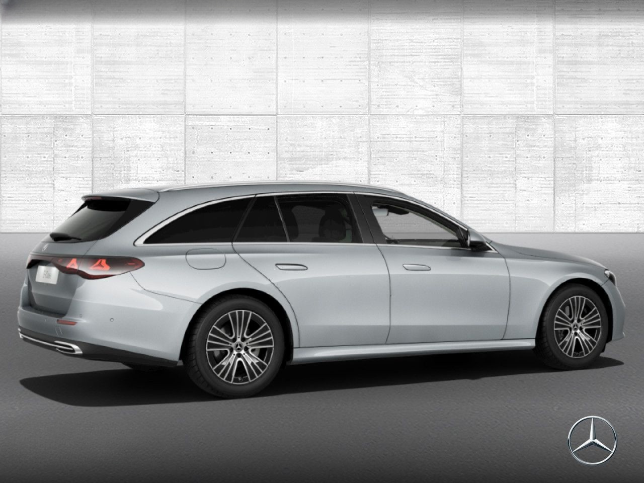 Mercedes-Benz E 220 d T AVANTGARDE ADV/RFK/TOTWINKEL/AMBIENTE foto 17