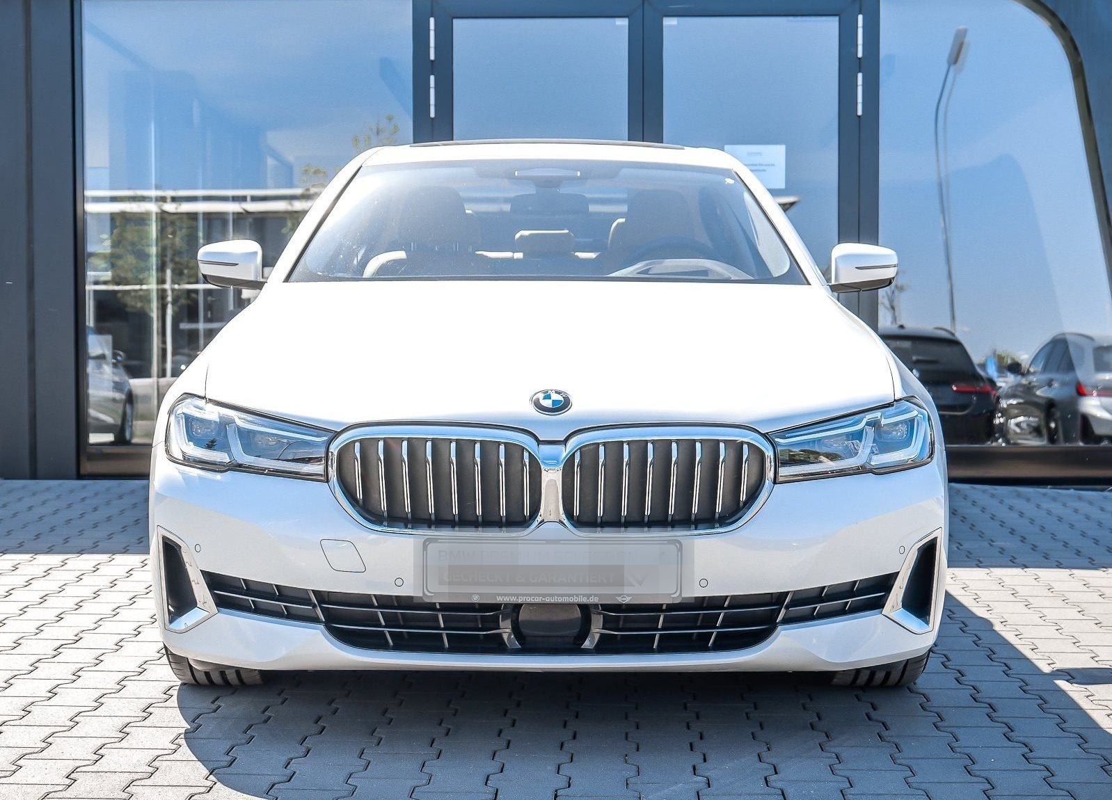 BMW 530d xDrive Limousine foto 8