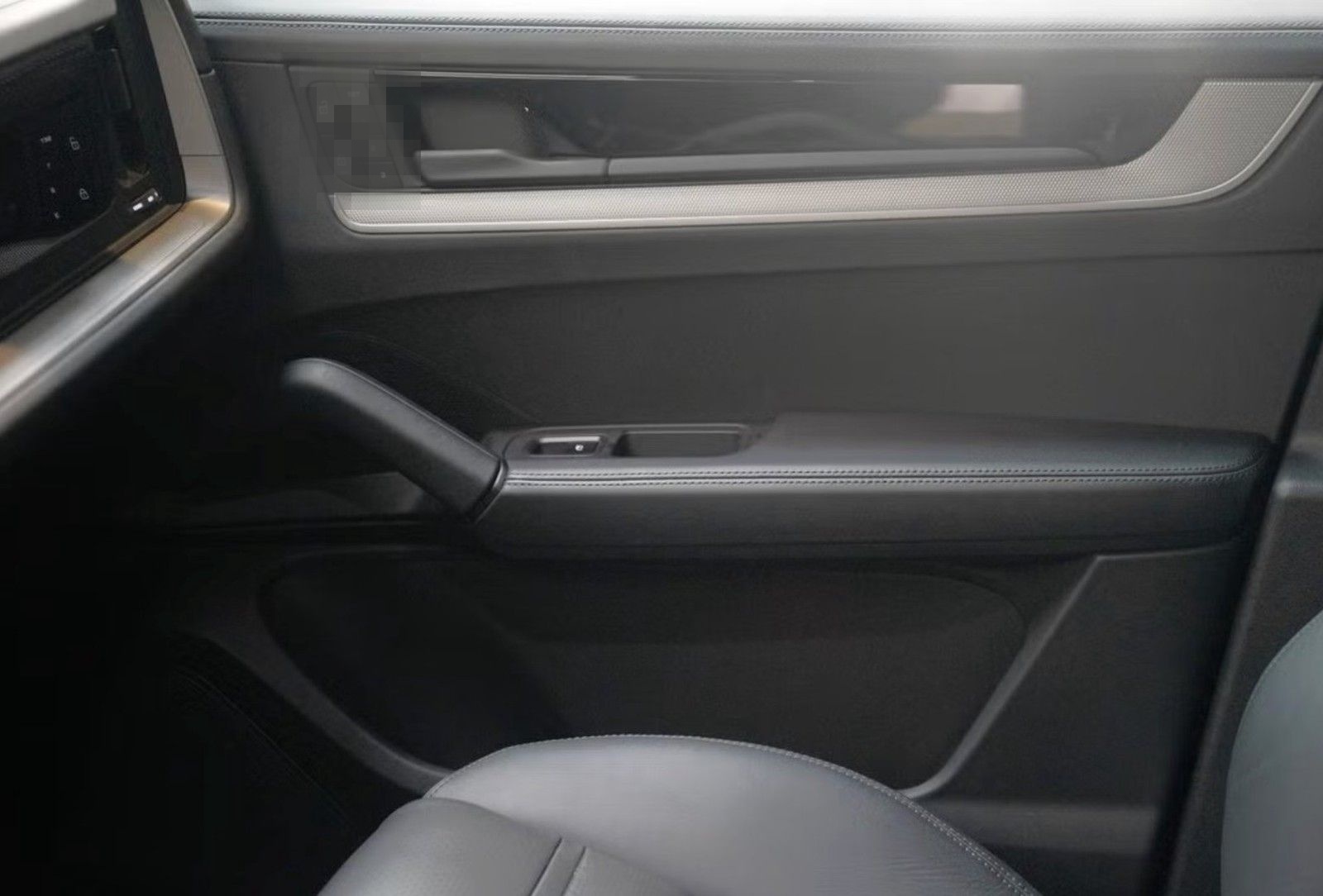 Porsche Cayenne E-Hybrid foto 16