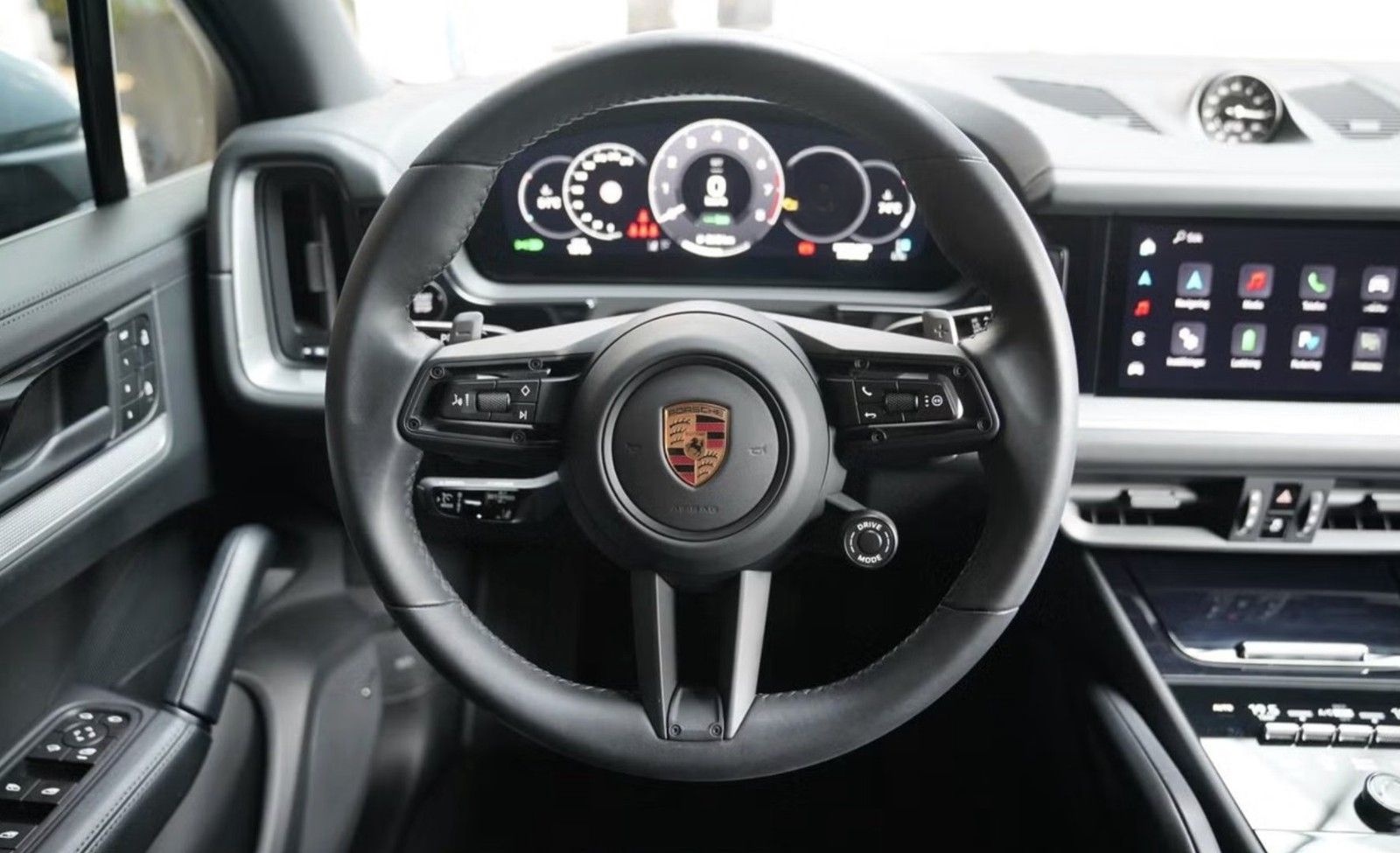 Porsche Cayenne E-Hybrid foto 18