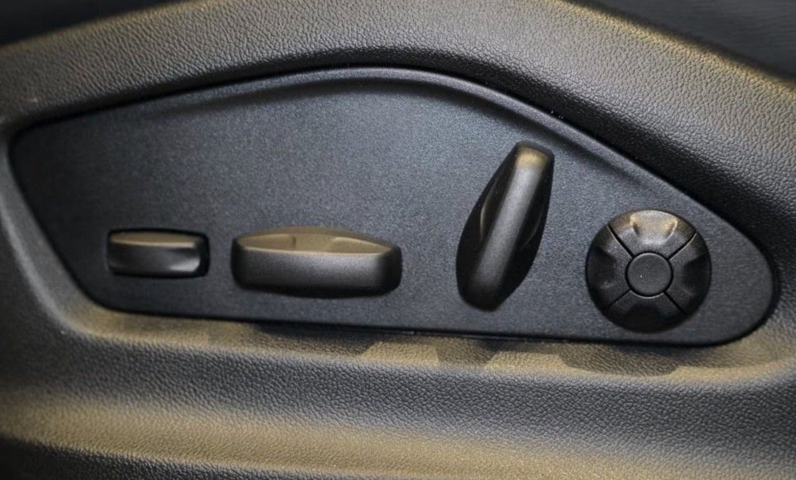 Porsche Cayenne E-Hybrid foto 13