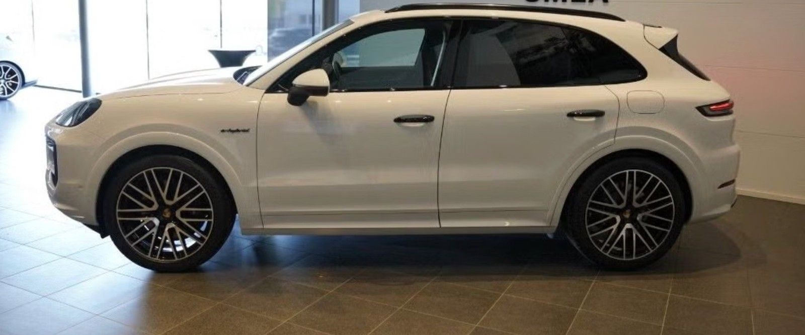 Porsche Cayenne E-Hybrid foto 3