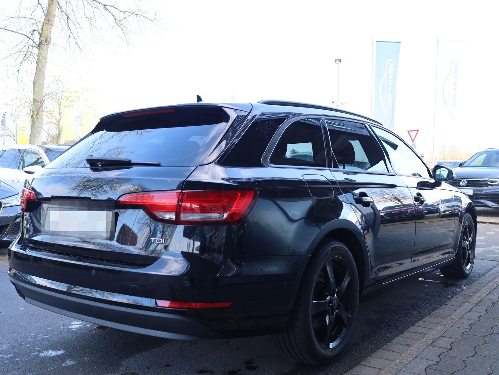 Audi A4 Avant 2.0 TDI*CAM*Vollleder*Fernlichtass*AHK foto 10