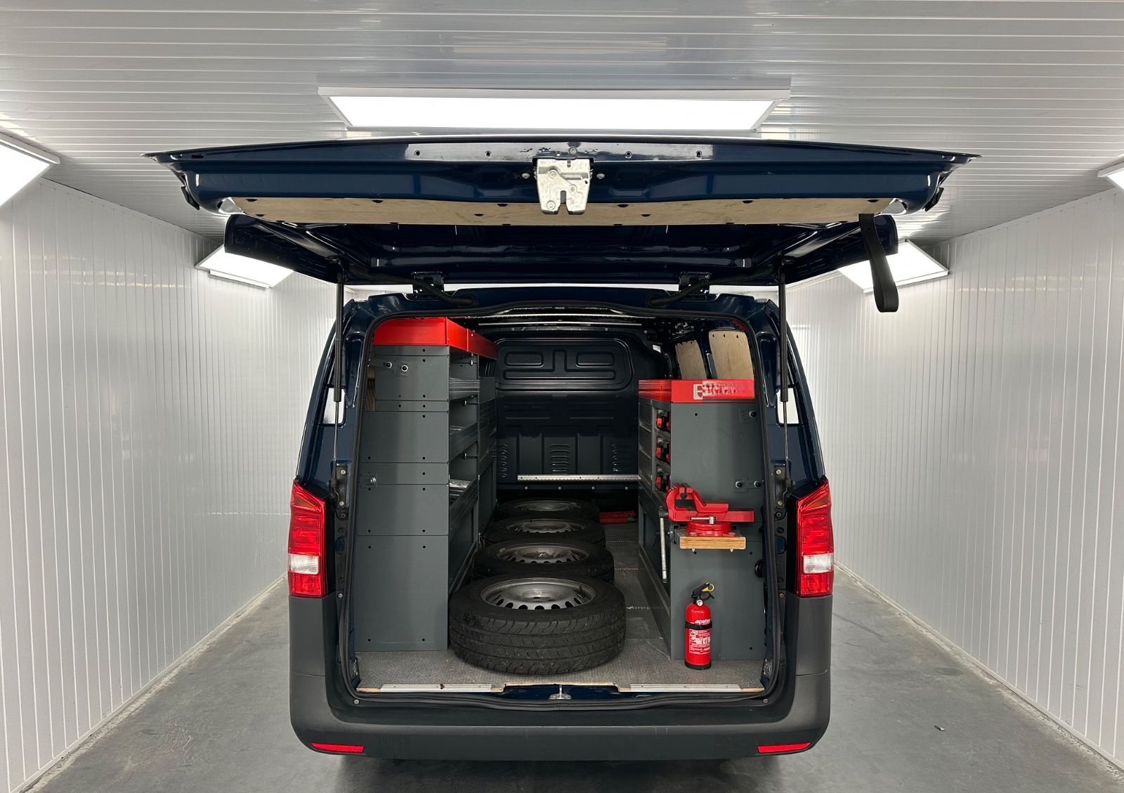 Mercedes-Benz Vito Kasten 114 CDi  RWD EXTRALANG Regalsystem foto 10