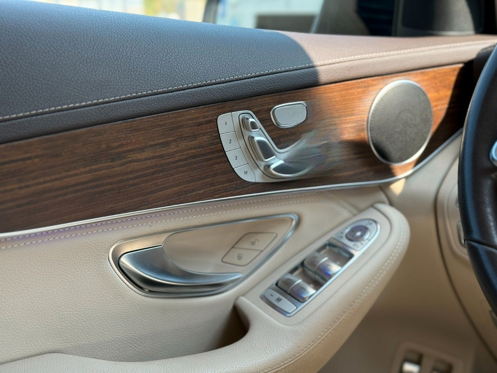 Mercedes-Benz GLC 300e 4Matic AMG Line Keyless-Go* Kamera* foto 17