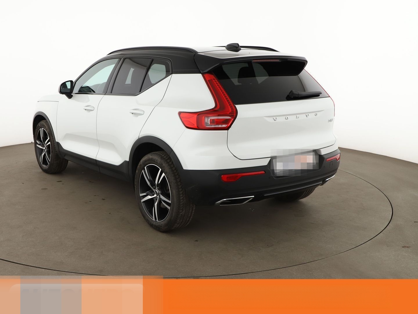 Volvo XC40 2.0 T4 R-Design AWD Aut.*NAVI*LED*TEMPO*CAM foto 4