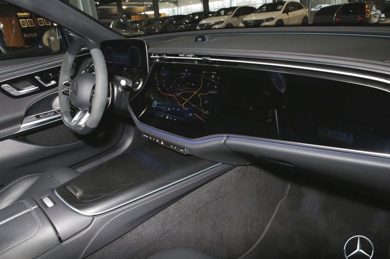 Mercedes-Benz E 53 AMG 4M+/PANO/SUPERSCREEN/Bur4D/NIGHT/21"/ foto 8