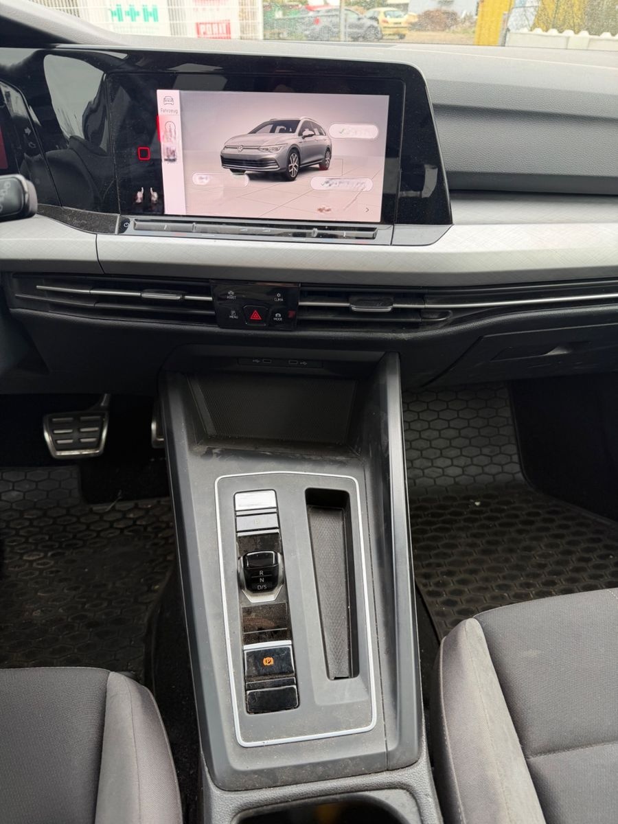 Volkswagen Golf VIII 2.0 TDI DSG Variant Alltrack 4Motion foto 13