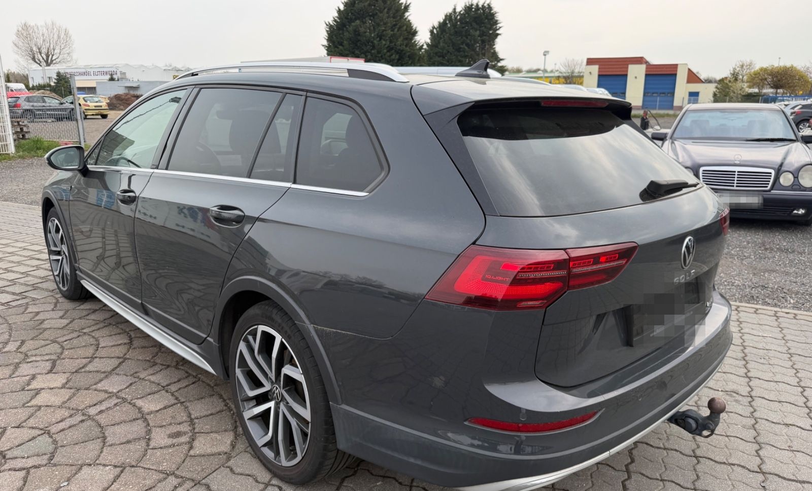 Volkswagen Golf VIII 2.0 TDI DSG Variant Alltrack 4Motion foto 4