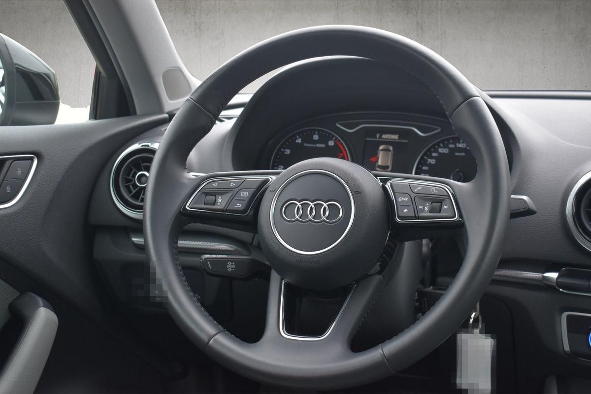 Audi A3 2.0 TFSI S-Tronic quattro*Navi*Xenon*Kamera* foto 18