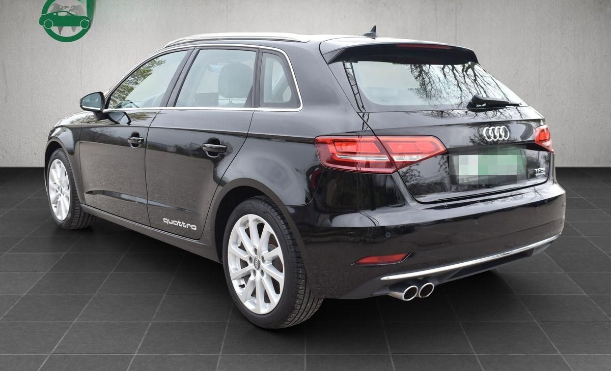 Audi A3 2.0 TFSI S-Tronic quattro*Navi*Xenon*Kamera* foto 5