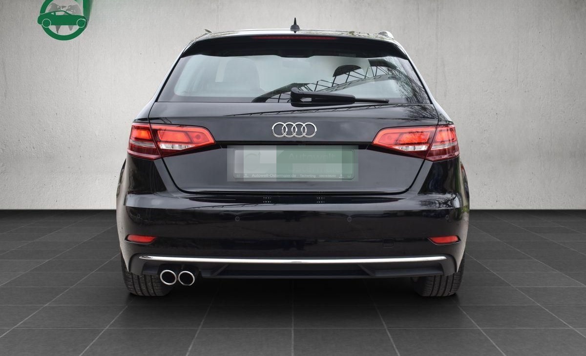 Audi A3 2.0 TFSI S-Tronic quattro*Navi*Xenon*Kamera* foto 6