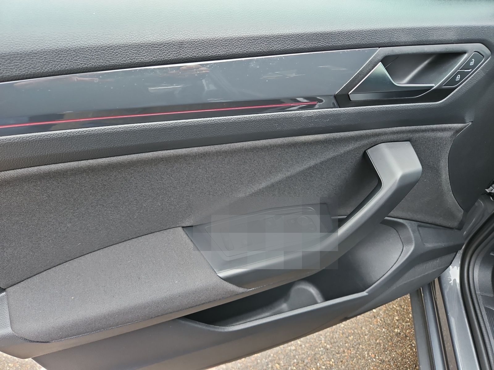 Volkswagen T-Roc 1.5TSI Sport Navi LED Kamera ACC foto 14